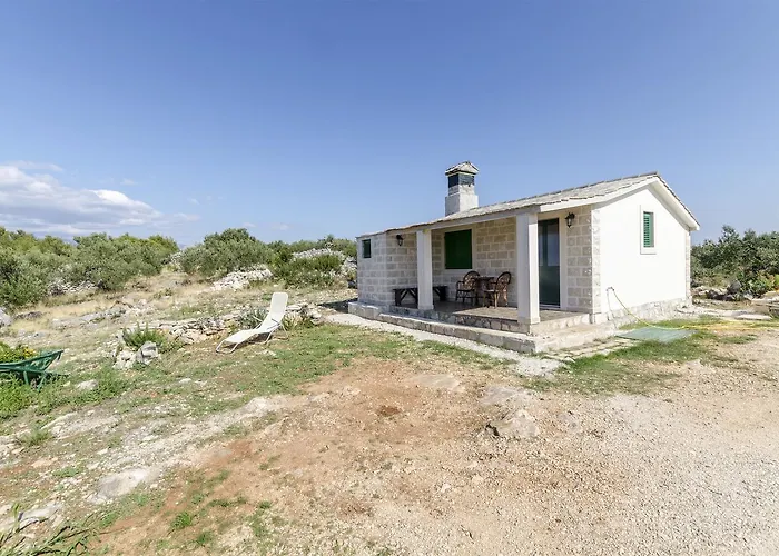 House Lucica
